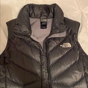 THE NORTH FACE VEST